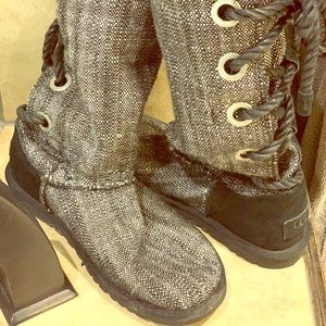 Ugg light weight boots